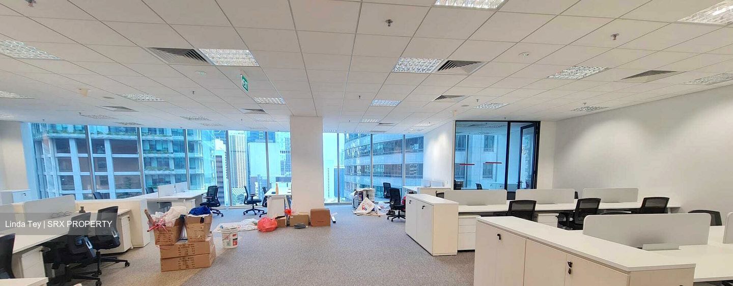 PLUS (D1), Office #489995161